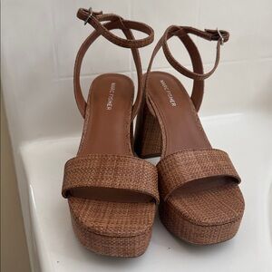Marc Fisher Womens Sadel Brown Woven Block Heel Platform Sandals Shoes
